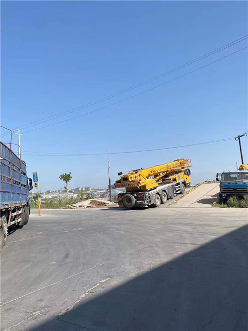 丰台区25吨吊车的租赁价格大概是多少？